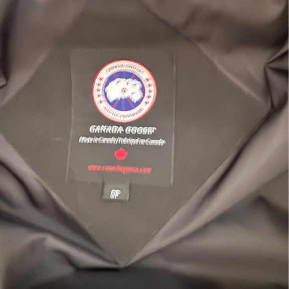 Canada Goose Long Black Parka with Red Logo - Picture 6 of 16